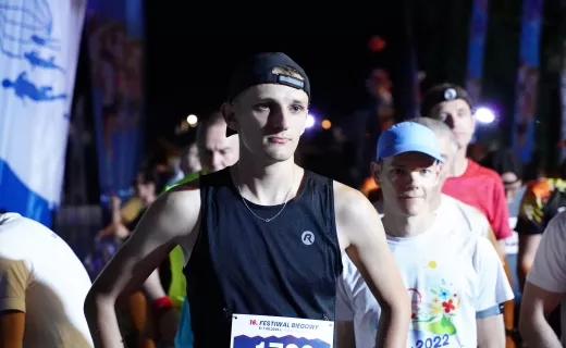 Pobiegli na Milę! Bieg dostarczył zawodnikom sporo wrażeń [WIDEO] - 12